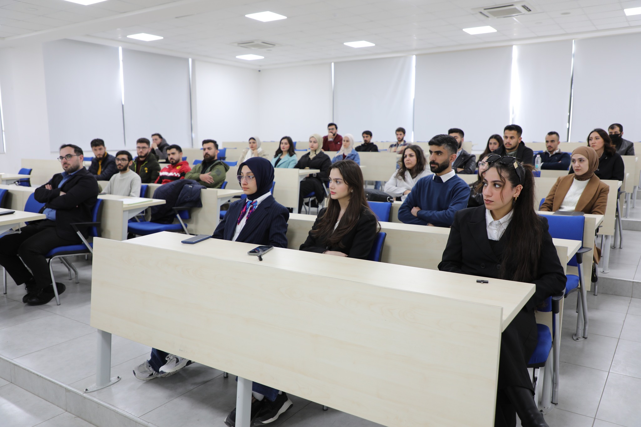 The Technology Club of QIU in collaboration with the Health Sciences Club organized a seminar featuring Mr. Hussein Rabi (Specialized in Physics)